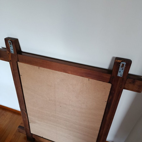 Set cabinet and mirror like new, carved solid wood