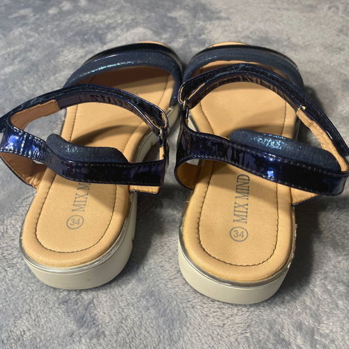 Mix Mind kids sandals size 34