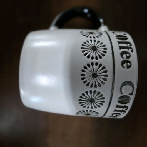 Beige mug like new with coffee design