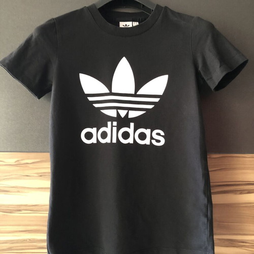 Adidas women's t-shirt like new, black, size XS