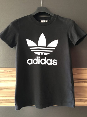 Adidas γυναικεία μπλούζα σαν καινούργια, μαύρη, μέγεθος XS