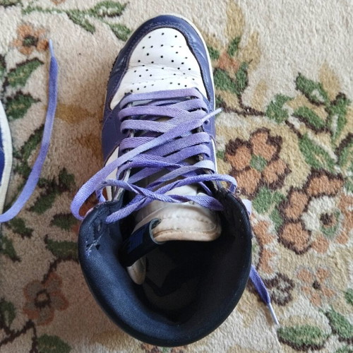 Jordan 1 High Court Purple sneakers used, size 41