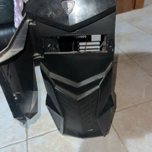 Aerocool PC case used