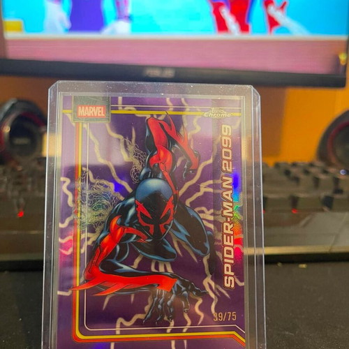 Topps Chrome Marvel 2026 Spider-Man 2099 Purple Lightning Refractor card