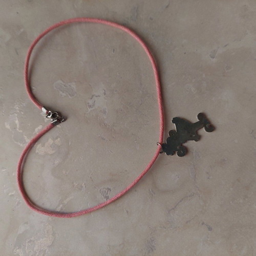 Children's necklace with pendant like new
