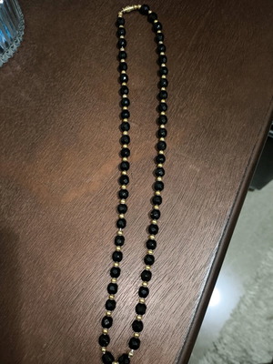 Vintage Monet necklace like new with black and gold beads