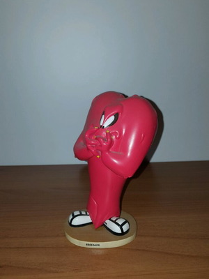 Looney Toons figure like new