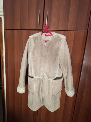 Stradivarius beige coat new size S