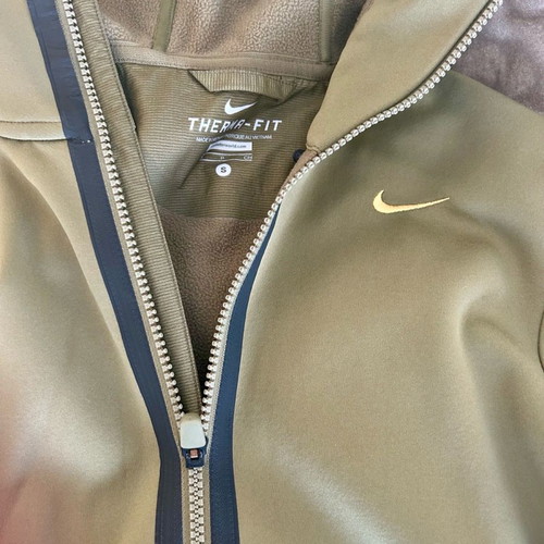 Nike thermal sports jacket used, size S, khaki color, slight wear