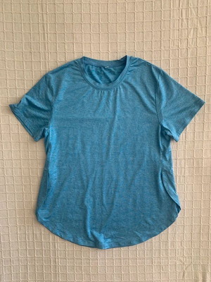 T-shirt sportswear size S like new, blue