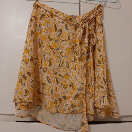 Toi&Moi floral summer skirt size M like new