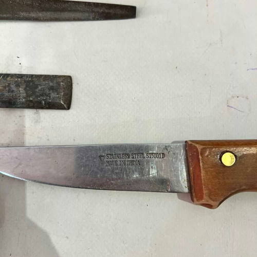 Set of 6 various tools used