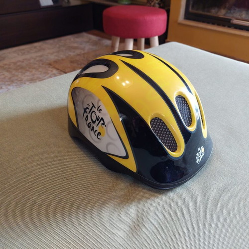 Children's helmet new for scooter and bicycle, size 52-57 cm
