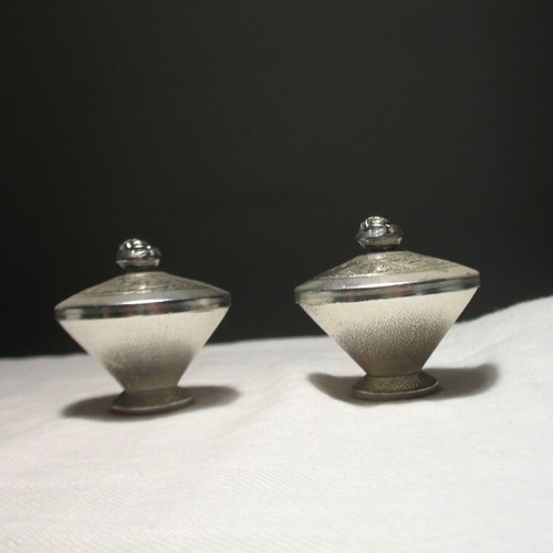 Pair of small metal jars like new