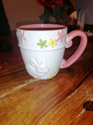Mug with flowers and bunny design