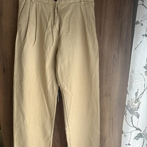 Pull & Bear women's pants size L beige like new