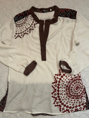 Desigual дамска риза като нова, размер XS, бяла и кафява