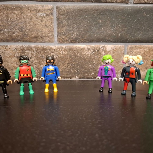 Batman vs Villains Playmobil Kinder Surprise set new