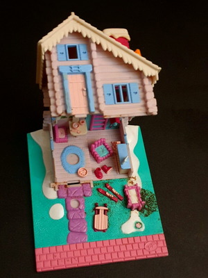 Bluebird Polly Pocket Pollyville Winter Ski Lodge House μεταχειρισμένο
