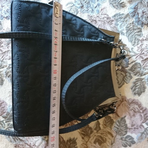 Evening bag C&S Cocco Sacco crossbody black like new with quilted design