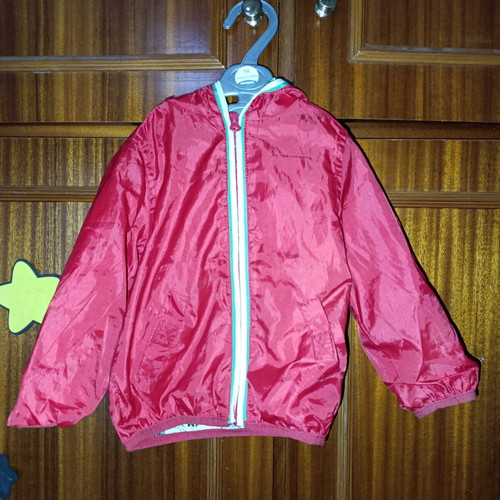 Spring jacket for baby, red with comic lining