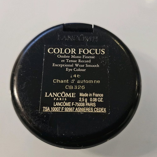 Lancome single eyeshadow used with iridescent shine