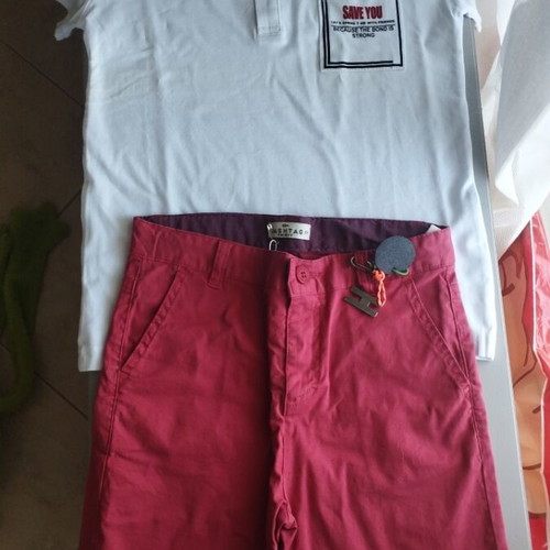Hashtag boys' clothing set with white shirt 8Y and red shorts 10Y