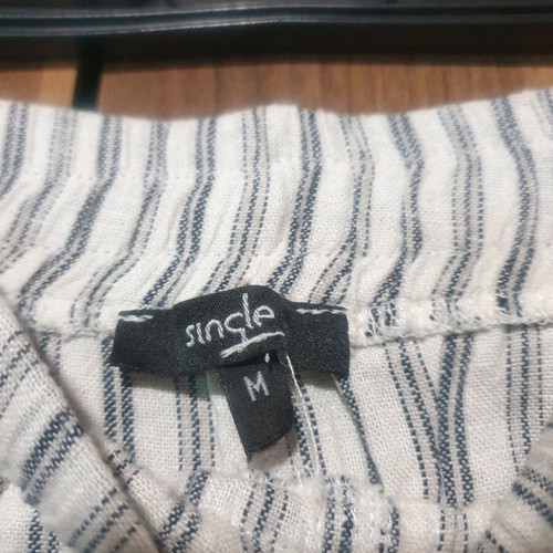 Linen striped pants new, size M, white and gray