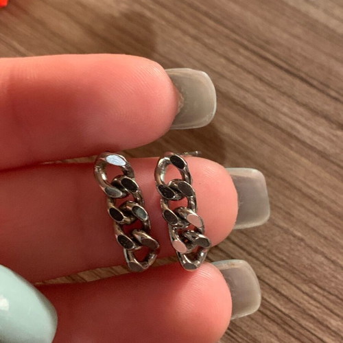 Chain earrings new, small discreet with silicone fasteners