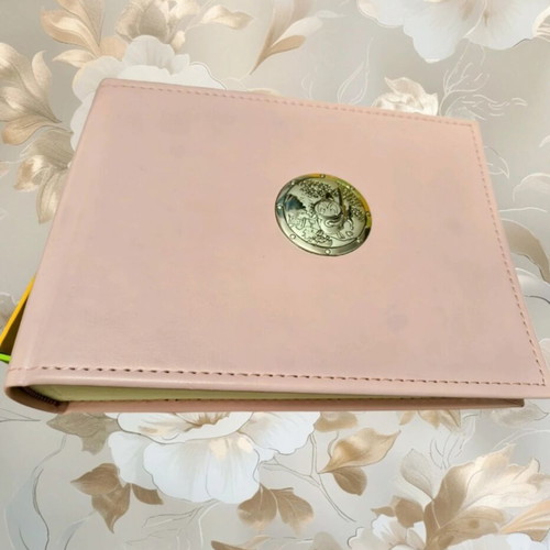 Photo album with pink leather cover 22×16 cm
