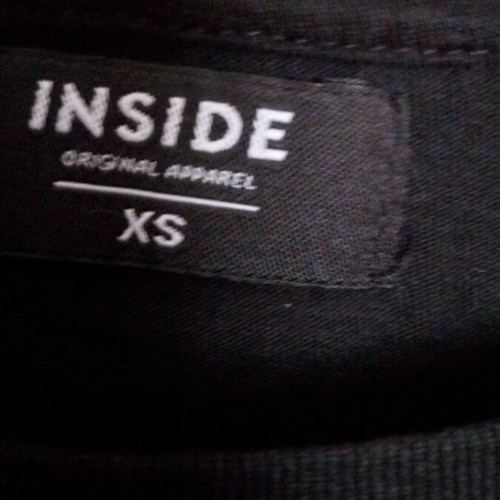 Long-sleeve T-shirt Inside like new, size XS, black and white