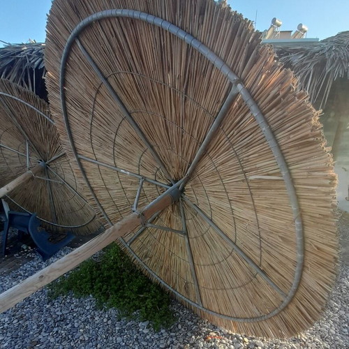 Straw Beach Umbrella used