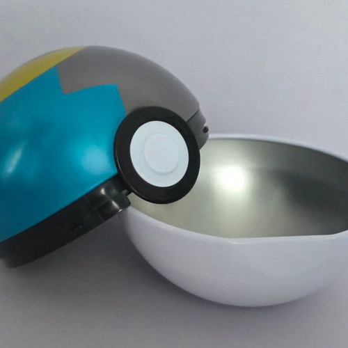 Pokemon Poke Ball Tin No2 like new, empty