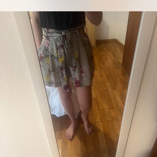 Zara satin shorts like new