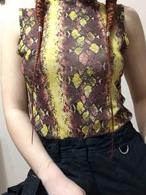 Pink Woman Snake Print Top size S like new