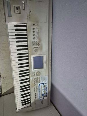 KORG Triton Studio 61 μεταχειρισμένο με θήκη