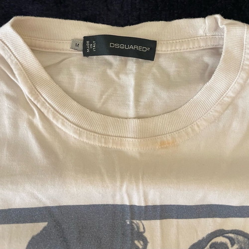 Dsquared2 short sleeve T-shirt authentic medium size unisex like new, white