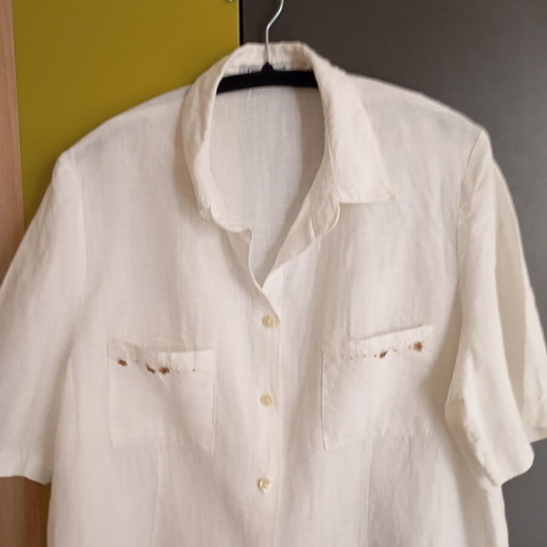 Linen women's shirt size L/XL, white