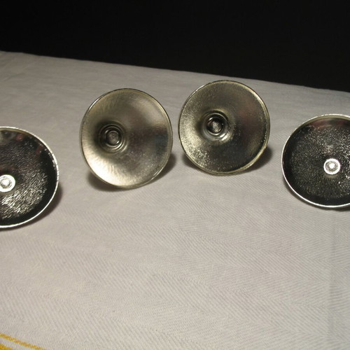 Pair of small metal jars like new