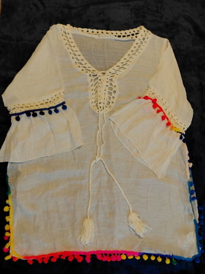 Kaftan white with colorful tassels, new, cotton blend