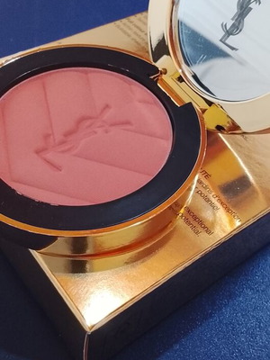 Yves Saint Laurent Make Me Blush Blush Poudre 57 Coral Clash new
