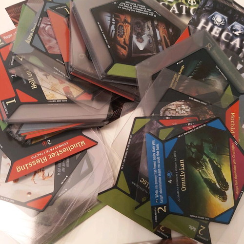 Hecatomb TCG horror game like new, 200-card collection