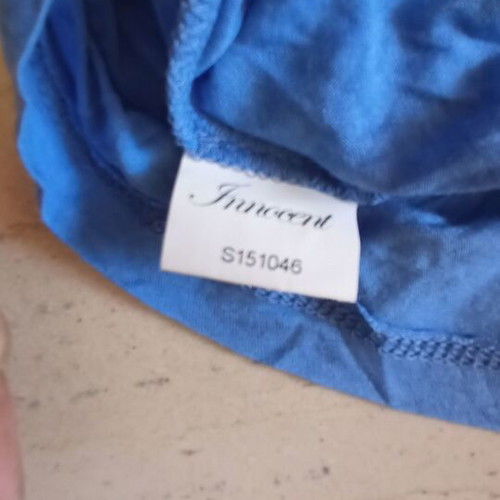 Women's blouse blue size M new with tags