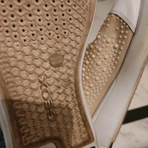 Geox women's shoes size 39 used with anatomical insole beige
