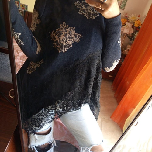 long jacket with lace