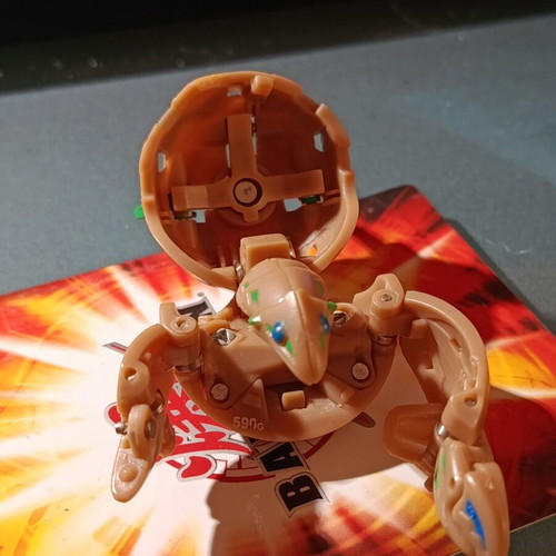 Bakugan Subterra figure