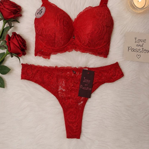 Lace push-up lingerie set red, new
