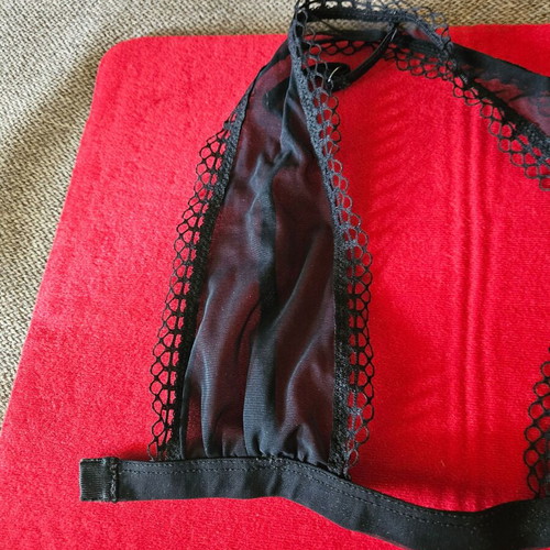Bralette Intimissimi transparent with flowers, very soft lace, like new