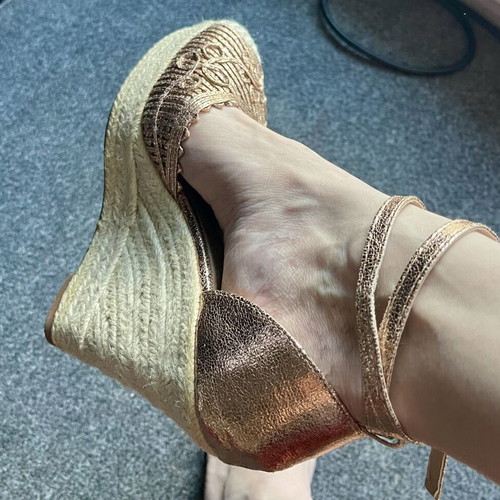 Espadrille platform sandals like new, champagne bronze color, size 38