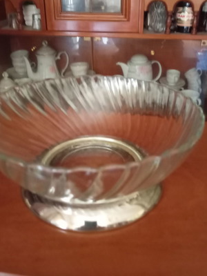 Vintage silver plated salad bowl like new